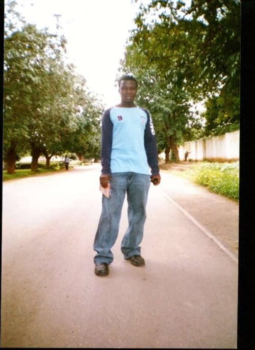 I'm looking for a lady who is lonely, who has high feeling for sex, romatic, ...