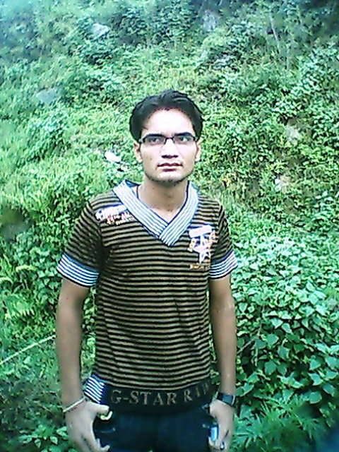 I wanna beautiful pretty girl with good humar and good by heart. who respect ...