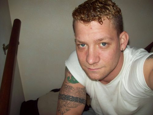 I'm looking for a cute, out going, funny women who likes to watch some sports...