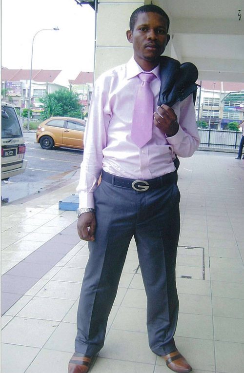 Am a simple and easy going person,i like and cherish and honest and faithful ...