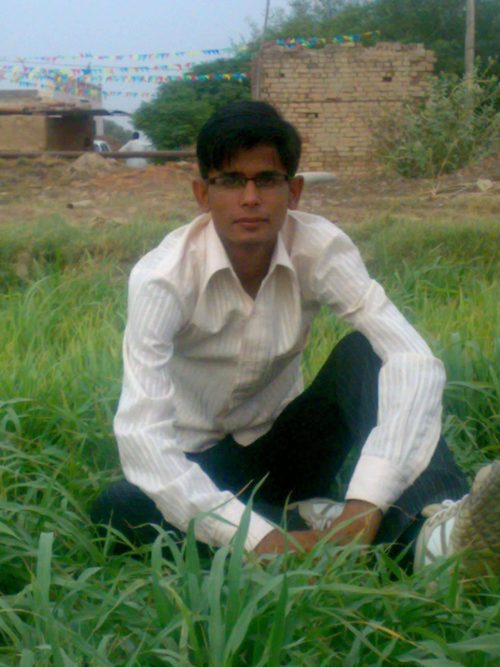 Rakesh study in b.sc. final 9529059592 or rk420222gmail. com