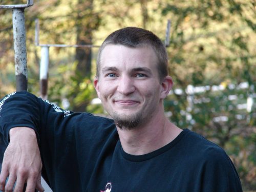 I am honest, faithful, easy going and i am looking for the same in a woman, y...