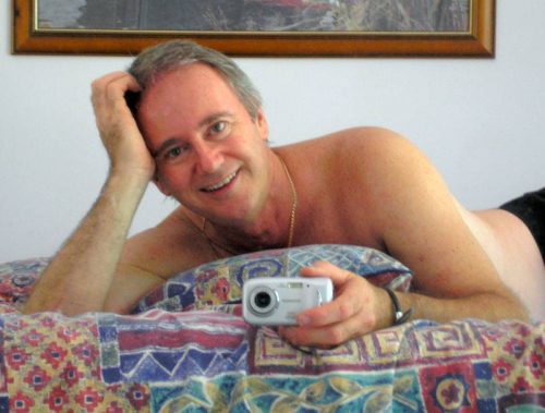I am an honest, caring and happy man looking for similar type of lady. Honest...