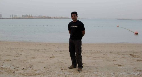 I am simple and cool guy with a smile, i wnat be happy olways.. 
fun loving a...