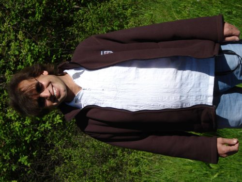 I am munir gohar i am living in stockholm i am working on ship i like music b...