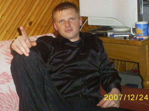 Hello I saulius I here looke new friend from all world..........................