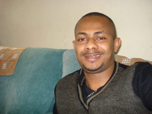 My name is charles a nice person very funy guy who love making fun intersterd...