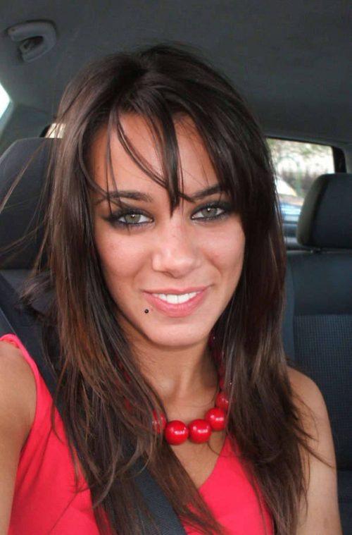 I am looking for a good and lovely man that will complete my life and make me...