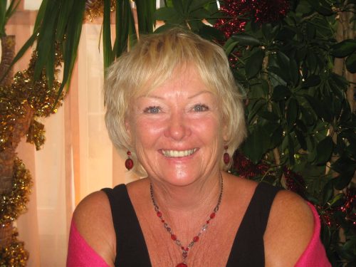 I am looking for genuine friendships and good company. I love travelling and ...