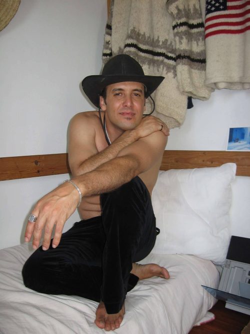 Iam simple guy !! i like to be in nature and with my best friends and my fami...