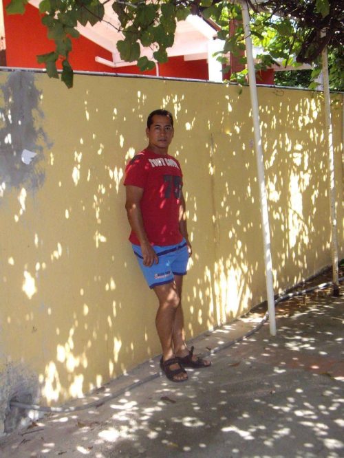 Iam a sincere and honest man who believe in God;I would like to find a nice g...
