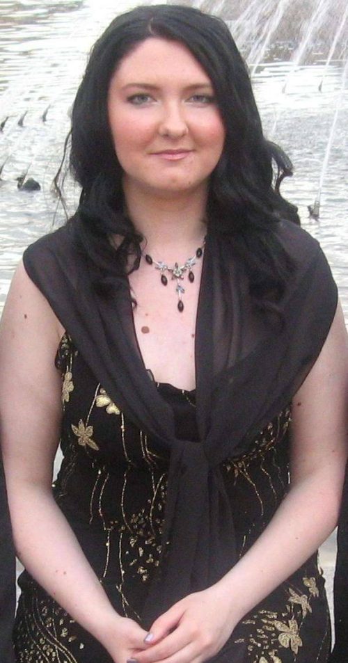 I'm kind, romantic and honest, with good sense of humour. i'd love to meet a ...