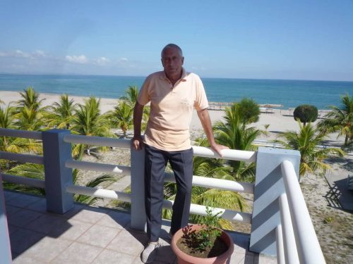 I am a mature man, used to work as a pilot for Air Canada, 2 years ago I deci...